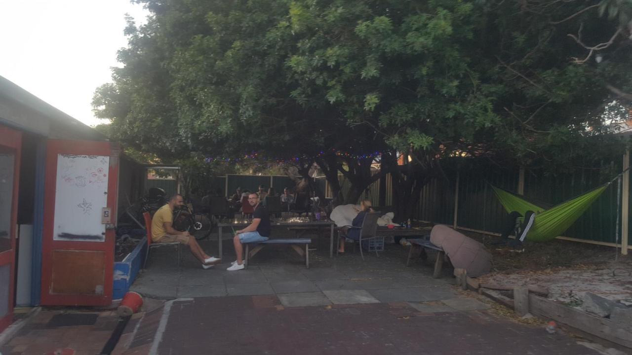 Planet Inn Backpackers Perth Luaran gambar